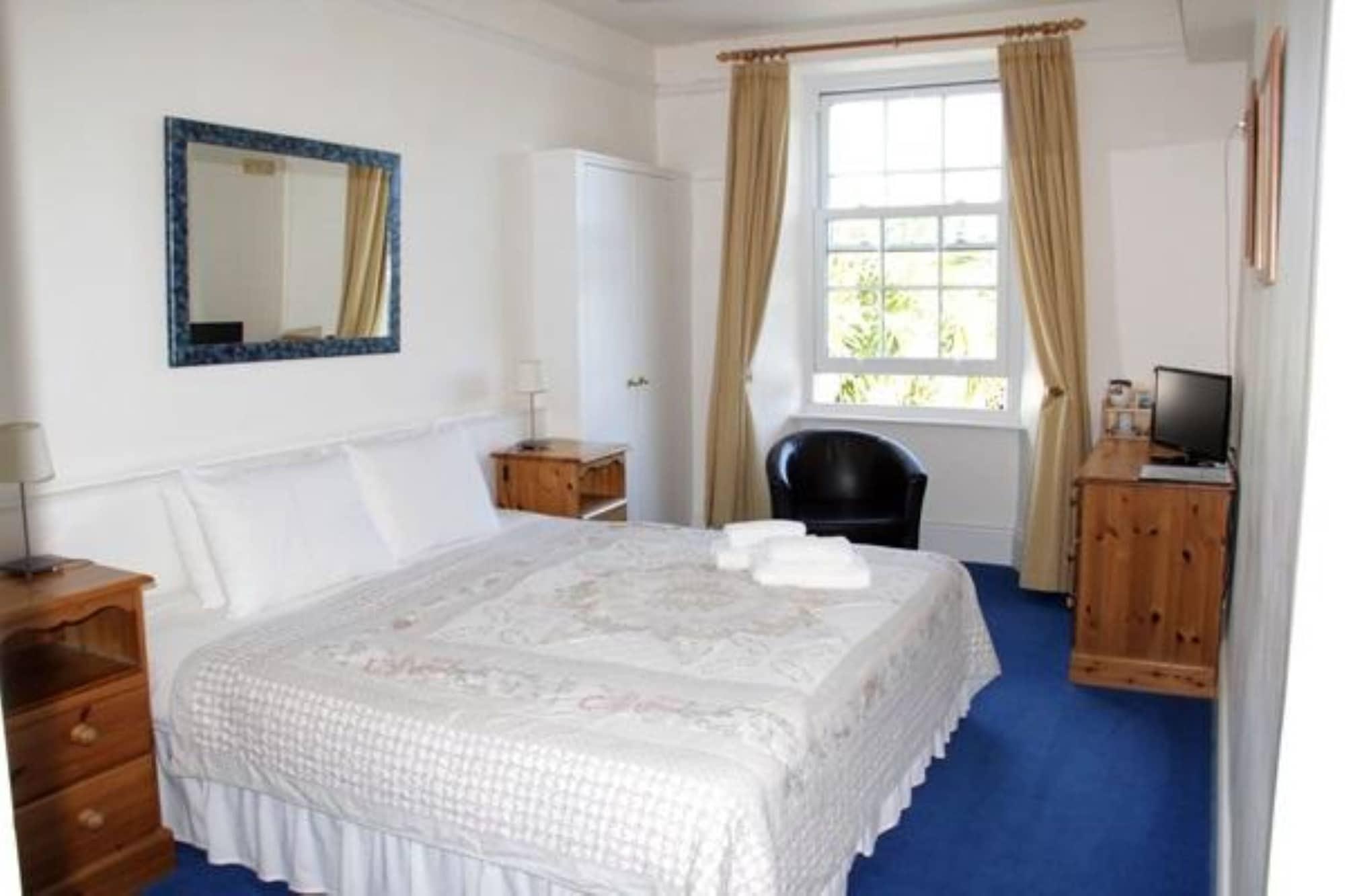Abbey Court Hotel Saint Peter Port Екстериор снимка
