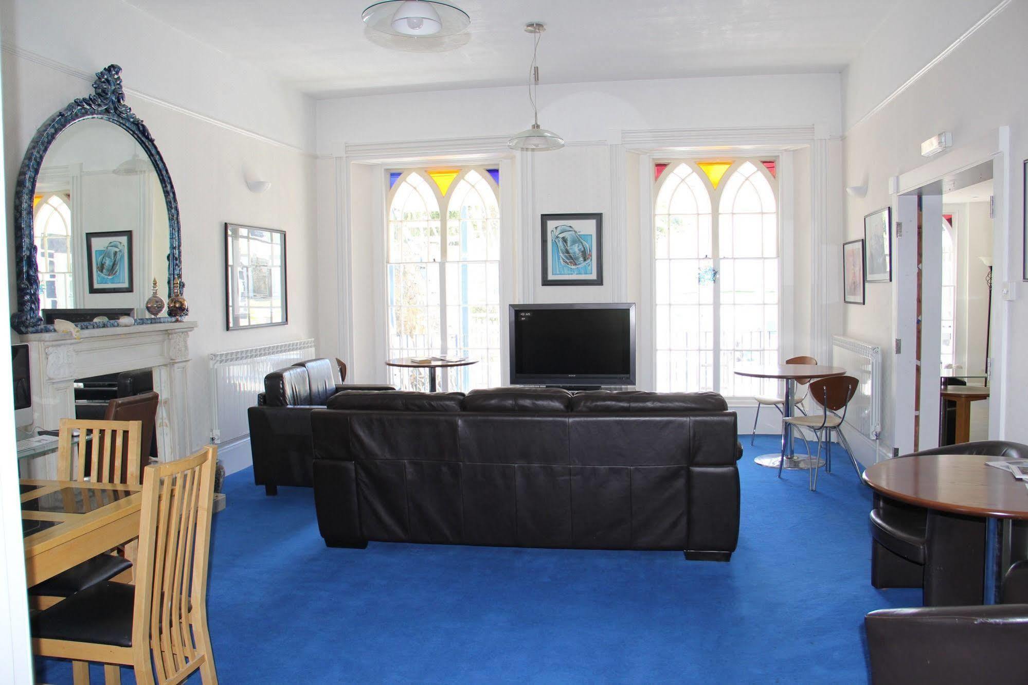 Abbey Court Hotel Saint Peter Port Екстериор снимка
